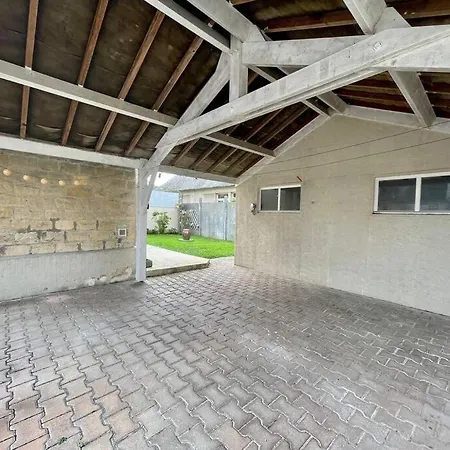 Chez Gab N' Ju By Melrose Holiday home Port-en-Bessin-Huppain