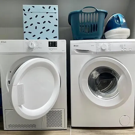 Chez Gab N' Ju By Melrose