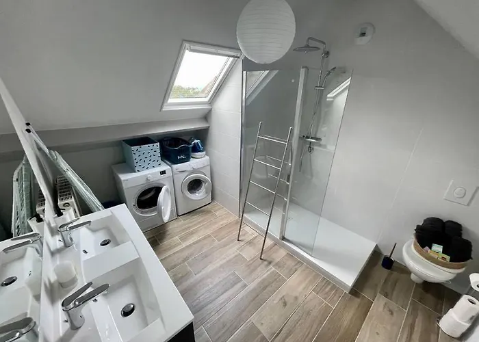 Chez Gab N' Ju By Melrose *